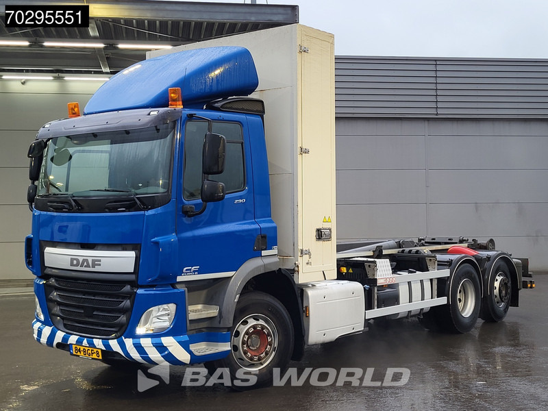 DAF CF 290 6X2 NL-Truck 21Ton VDL S-21-6200 Lift+Steering-Axle Automatic Euro 6 - Horgos rakodó teherautó: 3 kép. DAF CF 290 6X2 NL-Truck 21Ton VDL S-21-6200 Lift+Steering-Axle Automatic Euro 6 - Horgos rakodó teherautó: 3 kép.