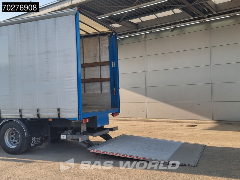 DAF CF 320 4X2 19tonner Automatic 2.500kg Tailgate ACC Euro 6 - Ponyvás teherautó: 3 kép. DAF CF 320 4X2 19tonner Automatic 2.500kg Tailgate ACC Euro 6 - Ponyvás teherautó: 3 kép.