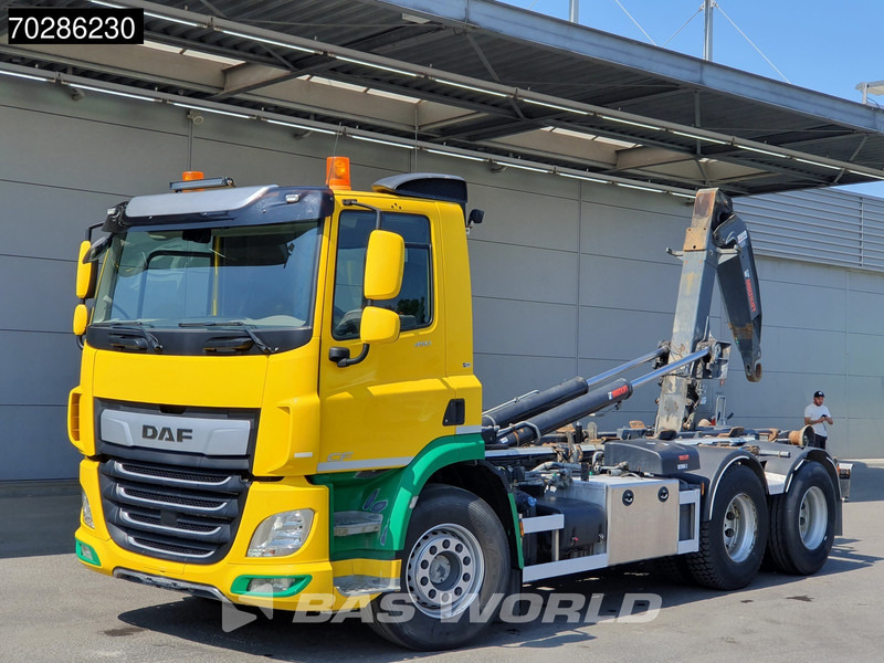 DAF CF 450 CF 6X2 HIAB 20ZL53 Hooklift LiftAxle Automatic 20 Tonnes ACC Euro 6 - Horgos rakodó teherautó: 3 kép. DAF CF 450 CF 6X2 HIAB 20ZL53 Hooklift LiftAxle Automatic 20 Tonnes ACC Euro 6 - Horgos rakodó teherautó: 3 kép.