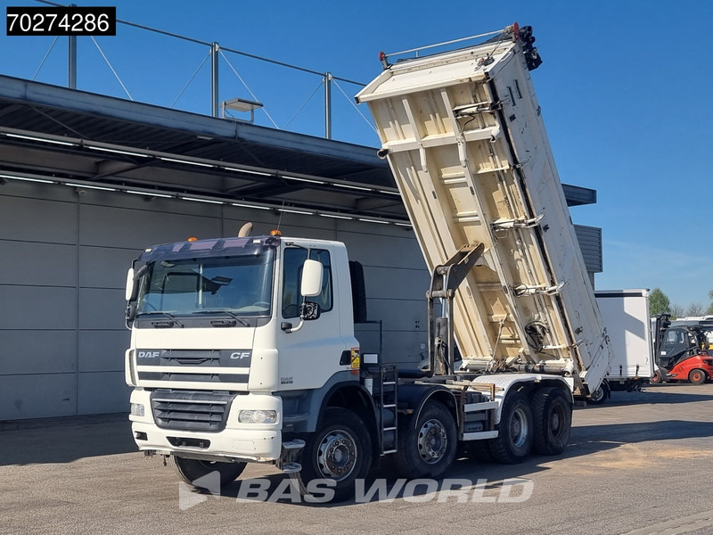 DAF CF85.410 8X4 15m3 2-way tipper Manual Big-Axle Steelsuspension Euro 5 - Billenőplatós teherautó: 2 kép. DAF CF85.410 8X4 15m3 2-way tipper Manual Big-Axle Steelsuspension Euro 5 - Billenőplatós teherautó: 2 kép.
