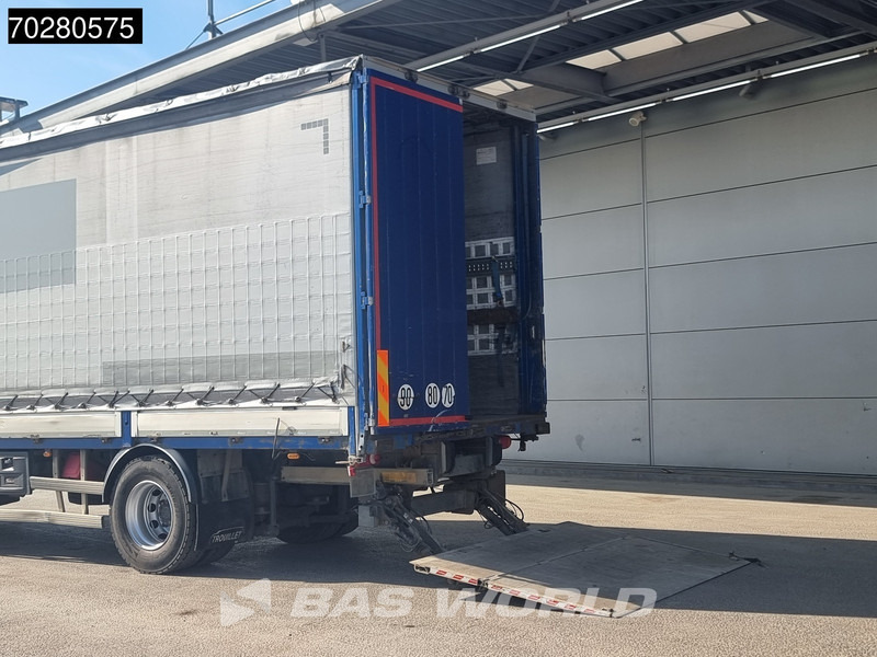 DAF LF 250 4X2 19tonner Automatic Anti Vandalismus Plane Ladebordwand Euro 6 - Ponyvás teherautó: 3 kép. DAF LF 250 4X2 19tonner Automatic Anti Vandalismus Plane Ladebordwand Euro 6 - Ponyvás teherautó: 3 kép.