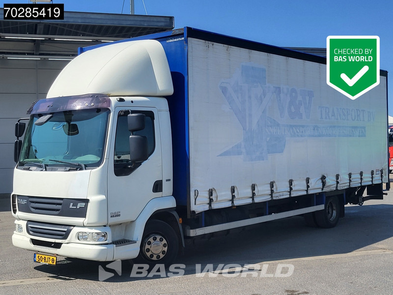 DAF LF45.220 LF 4X2 12tons NL-Truck 1500kg Ladebordwand Automatic EEV - Ponyvás teherautó: 1 kép. DAF LF45.220 LF 4X2 12tons NL-Truck 1500kg Ladebordwand Automatic EEV - Ponyvás teherautó: 1 kép.