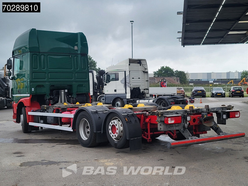 DAF XF 480 6X2 Retarder BDF Lift-Axle Automatic Navi ACC Euro 6 - Cserefelépítményes teherautó: 2 kép. DAF XF 480 6X2 Retarder BDF Lift-Axle Automatic Navi ACC Euro 6 - Cserefelépítményes teherautó: 2 kép.