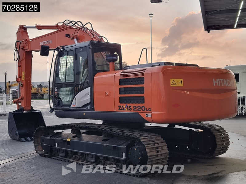 Hitachi ZX220 LC-GI NEW UNUSED - Lánctalpas kotró: 3 kép. Hitachi ZX220 LC-GI NEW UNUSED - Lánctalpas kotró: 3 kép.