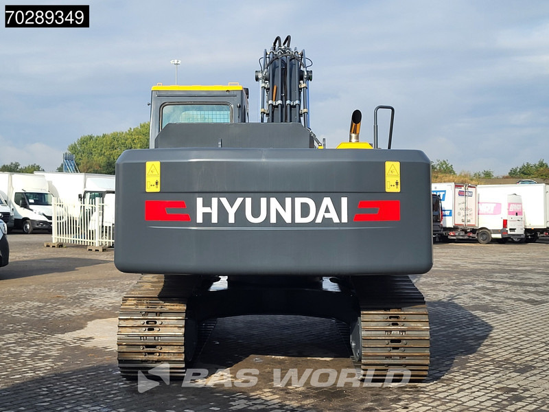 Hyundai R210 - Lánctalpas kotró: 5 kép. Hyundai R210 - Lánctalpas kotró: 5 kép.