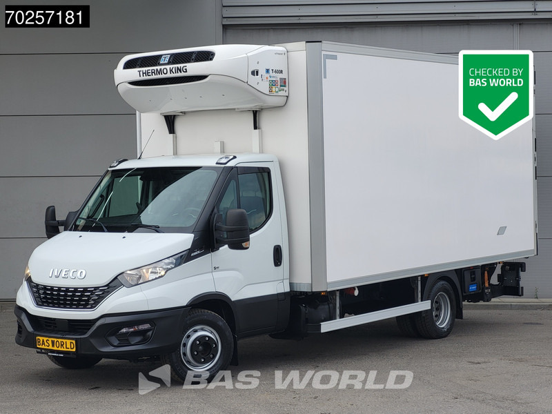 Iveco Daily 72C21 3.0L Koelwagen Laadklep Thermo King T-600R 380V Luchtvering Koelwagen Airco Cruise Camera Koeler Koel Kühlwagen 28m3 A/C C - Hűtős kisteherautó: 1 kép. Iveco Daily 72C21 3.0L Koelwagen Laadklep Thermo King T-600R 380V Luchtvering Koelwagen Airco Cruise Camera Koeler Koel Kühlwagen 28m3 A/C C - Hűtős kisteherautó: 1 kép.