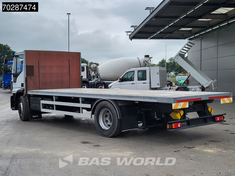Iveco Eurocargo 180E320 4X2 New 2019 production 18tonner Open loadfloor Automatic ACC Euro 6 - Platós teherautó: 2 kép. Iveco Eurocargo 180E320 4X2 New 2019 production 18tonner Open loadfloor Automatic ACC Euro 6 - Platós teherautó: 2 kép.