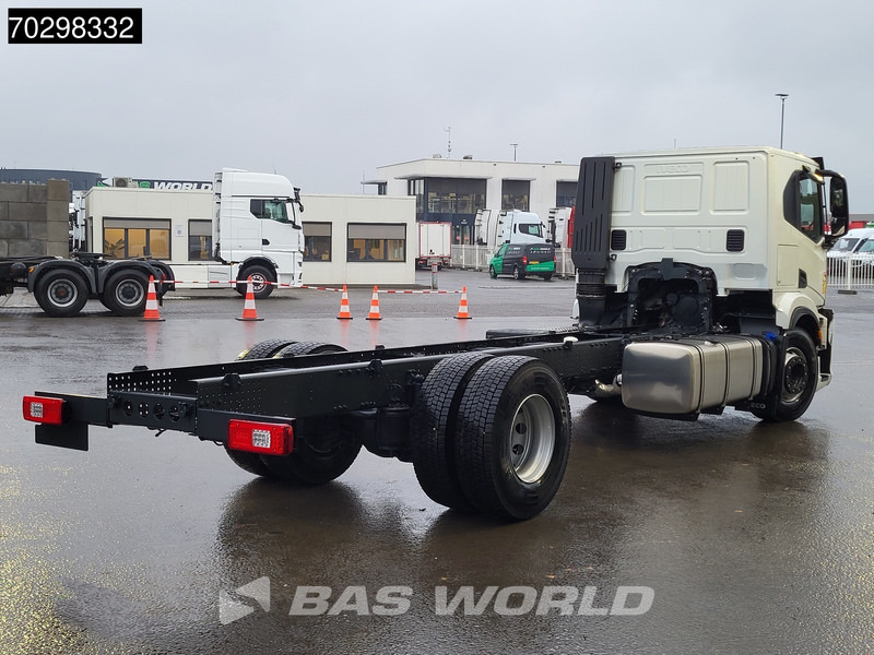 Iveco S-Way 340 4X2 NEW chassis! Automatic Navi ACC LED Euro 6 - Alvaz teherautó: 5 kép. Iveco S-Way 340 4X2 NEW chassis! Automatic Navi ACC LED Euro 6 - Alvaz teherautó: 5 kép.