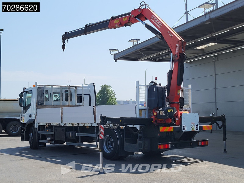 Iveco Stralis 310 4X2 Fassi F135 A.0.22 E Kran Crane Automatic Euro 5 - Platós teherautó, Darus autó: 2 kép. Iveco Stralis 310 4X2 Fassi F135 A.0.22 E Kran Crane Automatic Euro 5 - Platós teherautó, Darus autó: 2 kép.