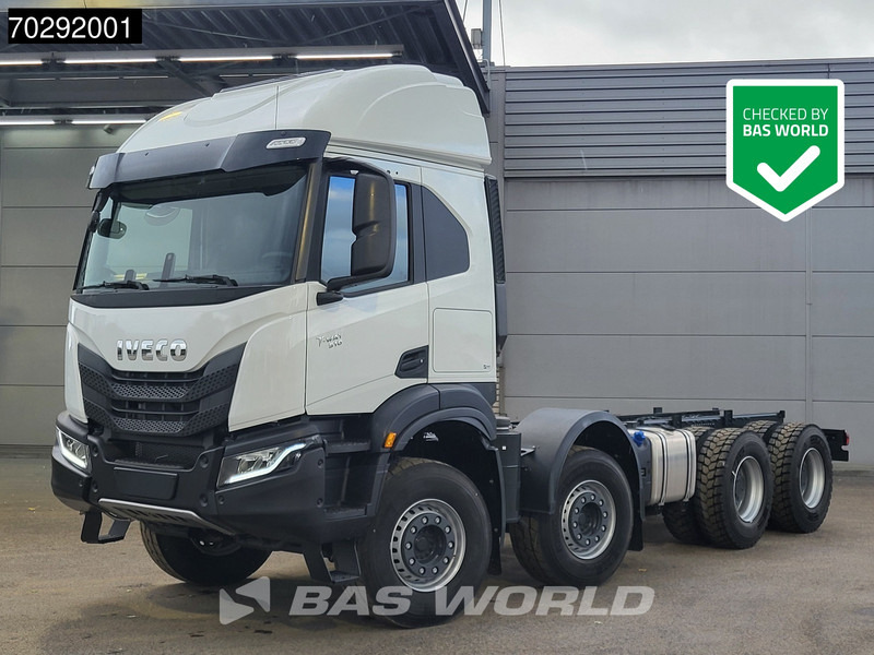Iveco T-WAY 510 8X4 NEW! Retarder Big-Axle Steelsuspension LED Euro 6 - Alvaz teherautó: 1 kép. Iveco T-WAY 510 8X4 NEW! Retarder Big-Axle Steelsuspension LED Euro 6 - Alvaz teherautó: 1 kép.