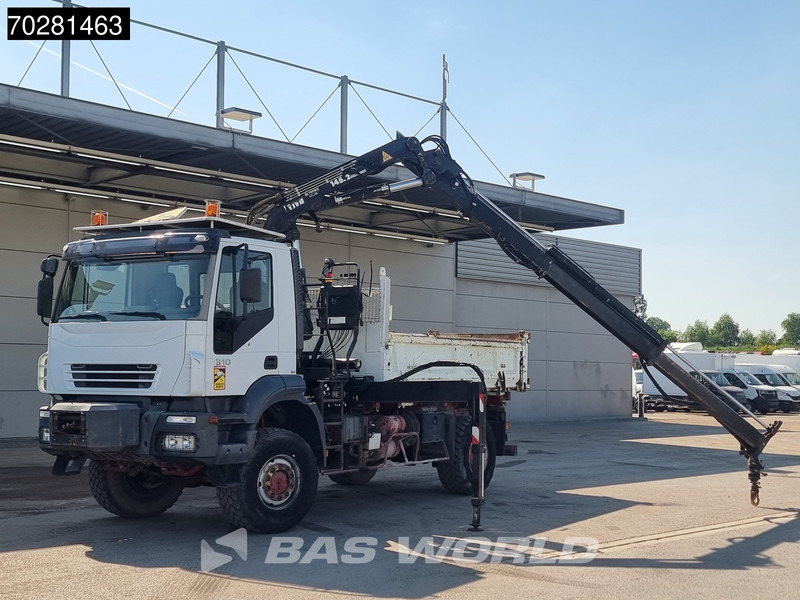 Iveco Trakker 310 4X4 Atlas 145.2-A2 Kran Crane 4x4 Big axle 6m3 3 sided tipper - Billenőplatós teherautó, Darus autó: 5 kép. Iveco Trakker 310 4X4 Atlas 145.2-A2 Kran Crane 4x4 Big axle 6m3 3 sided tipper - Billenőplatós teherautó, Darus autó: 5 kép.