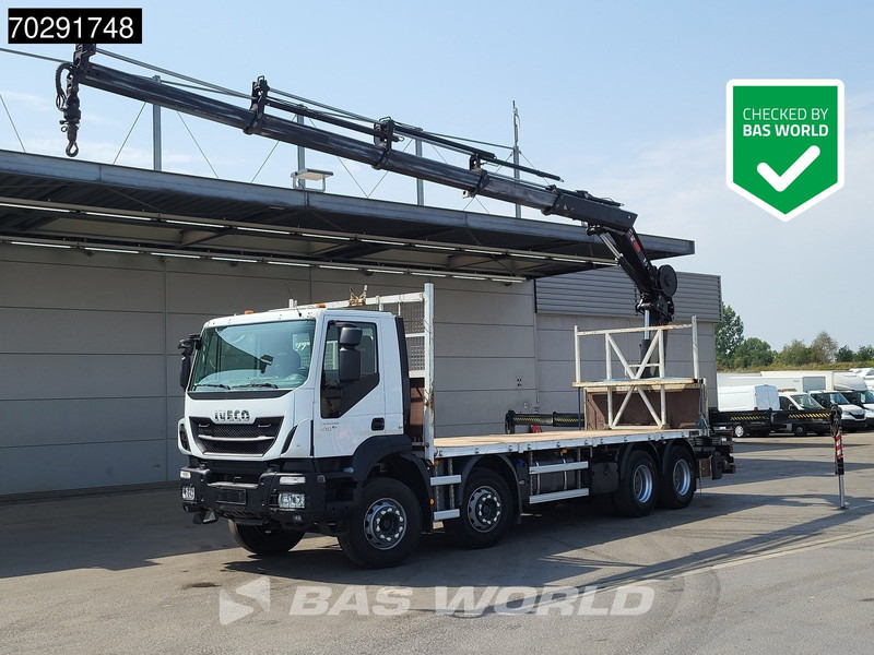 Iveco Trakker 410 8X4 HIAB 211 EP-4 HIDUO Crane Steelsuspension Euro 6 - Platós teherautó, Darus autó: 1 kép. Iveco Trakker 410 8X4 HIAB 211 EP-4 HIDUO Crane Steelsuspension Euro 6 - Platós teherautó, Darus autó: 1 kép.