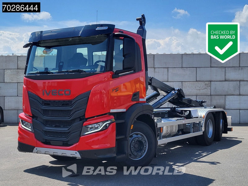 Iveco X-Way 460 6X2 NEW VDL S21-6400 Hooklift Lift+steering Axle Automatic Navi Euro 6 - Horgos rakodó teherautó: 1 kép. Iveco X-Way 460 6X2 NEW VDL S21-6400 Hooklift Lift+steering Axle Automatic Navi Euro 6 - Horgos rakodó teherautó: 1 kép.