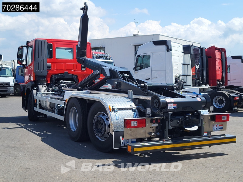 Iveco X-Way 460 6X2 NEW VDL S21-6400 Hooklift Lift+steering Axle Automatic Navi Euro 6 - Horgos rakodó teherautó: 2 kép. Iveco X-Way 460 6X2 NEW VDL S21-6400 Hooklift Lift+steering Axle Automatic Navi Euro 6 - Horgos rakodó teherautó: 2 kép.