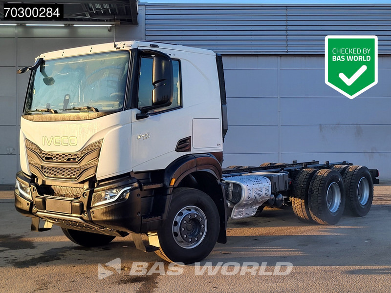 Iveco X-Way 500 X-Way 6X4 NEW 6x4 chassis Sleepercab Rear Air suspension Automatic Euro 6 - Alvaz teherautó: 1 kép. Iveco X-Way 500 X-Way 6X4 NEW 6x4 chassis Sleepercab Rear Air suspension Automatic Euro 6 - Alvaz teherautó: 1 kép.