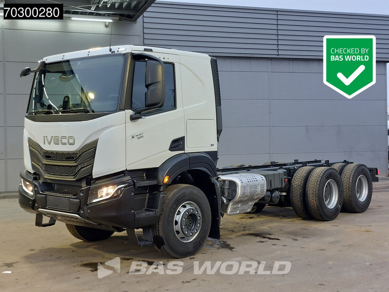 Iveco X-Way 500 X-Way 6X4 NEW 6x4 chassis Sleepercab Rear Air suspension Automatic Euro 6 - Alvaz teherautó: 1 kép. Iveco X-Way 500 X-Way 6X4 NEW 6x4 chassis Sleepercab Rear Air suspension Automatic Euro 6 - Alvaz teherautó: 1 kép.