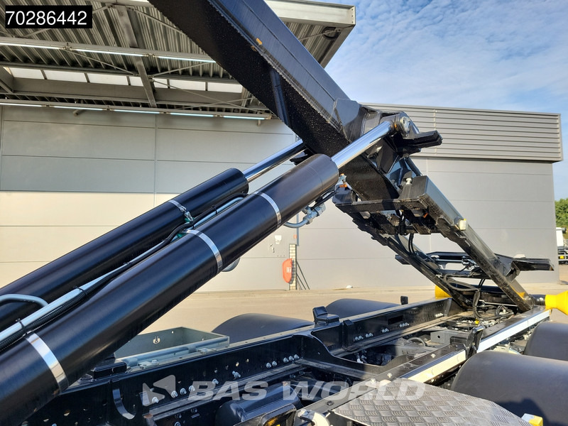 Iveco X-Way 580 6X2 NEW Palfinger PHT20SLD5 Hooklift Lift+steering Axle Automatic Navi ACC LED - Horgos rakodó teherautó: 3 kép. Iveco X-Way 580 6X2 NEW Palfinger PHT20SLD5 Hooklift Lift+steering Axle Automatic Navi ACC LED - Horgos rakodó teherautó: 3 kép.