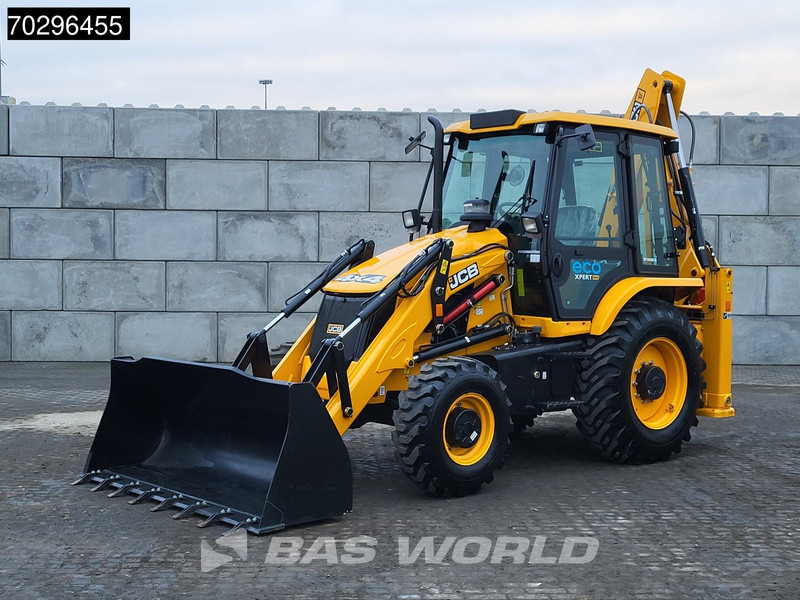 JCB 3DX PLUS 4WD - A/C - HP - Kotrórakodó: 2 kép. JCB 3DX PLUS 4WD - A/C - HP - Kotrórakodó: 2 kép.