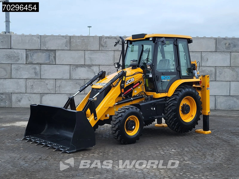 JCB 3DX PLUS 4WD - A/C - HP - Kotrórakodó: 5 kép. JCB 3DX PLUS 4WD - A/C - HP - Kotrórakodó: 5 kép.