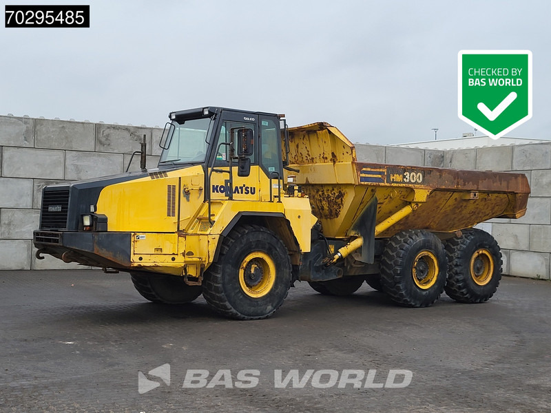 Komatsu HM300-2 - Csuklós dömper: 1 kép. Komatsu HM300-2 - Csuklós dömper: 1 kép.