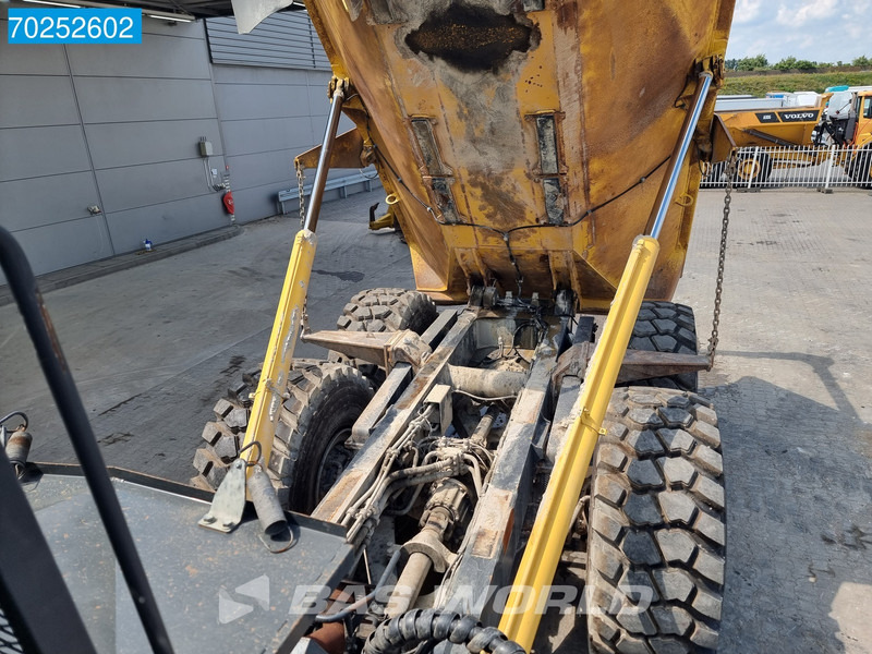 Csuklós dömper Komatsu HM400 -3 TAIL GATE: 12 kép.