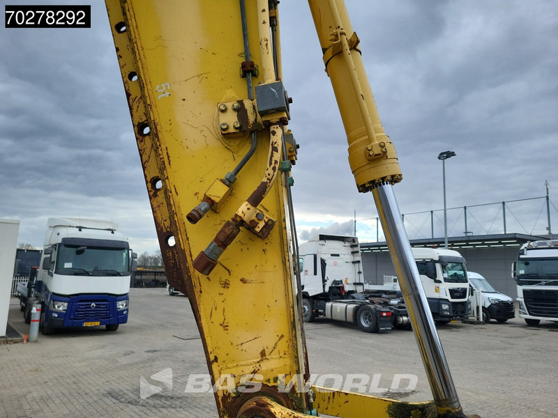 Komatsu PC180LC-7K - Lánctalpas kotró: 2 kép. Komatsu PC180LC-7K - Lánctalpas kotró: 2 kép.