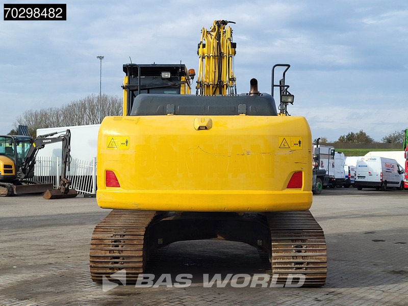 Komatsu PC210 LC-10 - Lánctalpas kotró: 3 kép. Komatsu PC210 LC-10 - Lánctalpas kotró: 3 kép.
