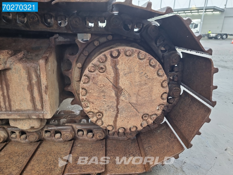 Lánctalpas kotró Komatsu PC228 US LC: 20 kép.