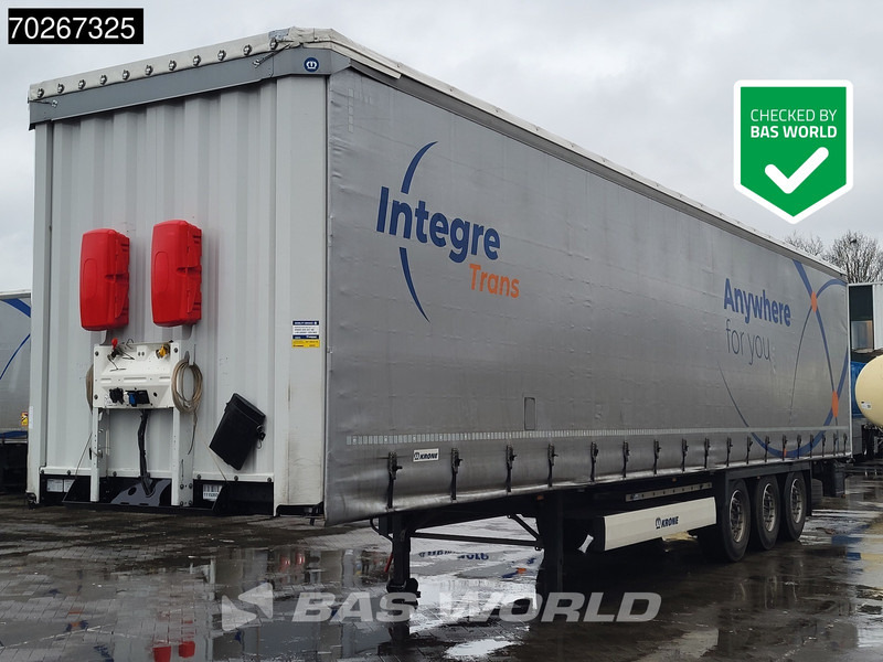 Krone SD 3 axles - Ponyvás félpótkocsi: 1 kép. Krone SD 3 axles - Ponyvás félpótkocsi: 1 kép.