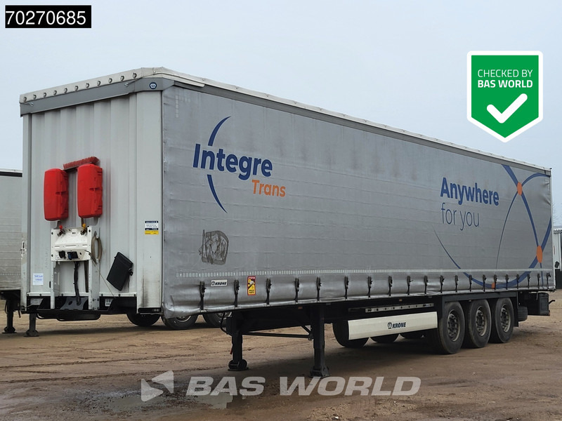 Krone SD 3 axles - Ponyvás félpótkocsi: 1 kép. Krone SD 3 axles - Ponyvás félpótkocsi: 1 kép.