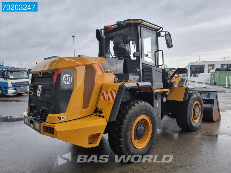 LIUGONG CLG835H 329 HOURS - CE/EPA CERTIFIED - Gumikerekes homlokrakodó: 5 kép. LIUGONG CLG835H 329 HOURS - CE/EPA CERTIFIED - Gumikerekes homlokrakodó: 5 kép.
