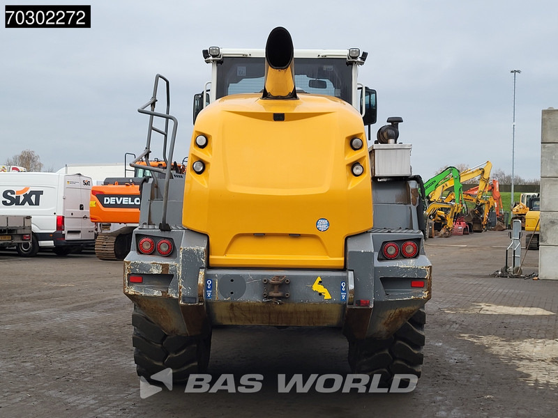 Liebherr L556 lízing Liebherr L556: 6 kép. Liebherr L556 lízing Liebherr L556: 6 kép.