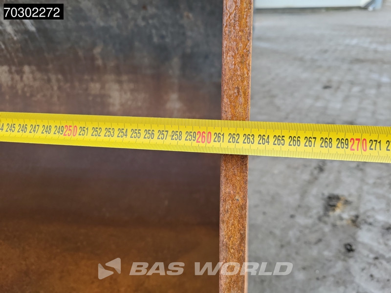 Liebherr L556 lízing Liebherr L556: 16 kép. Liebherr L556 lízing Liebherr L556: 16 kép.