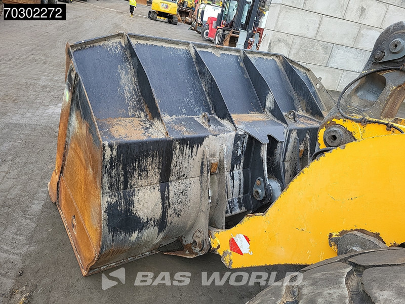 Liebherr L556 lízing Liebherr L556: 13 kép. Liebherr L556 lízing Liebherr L556: 13 kép.