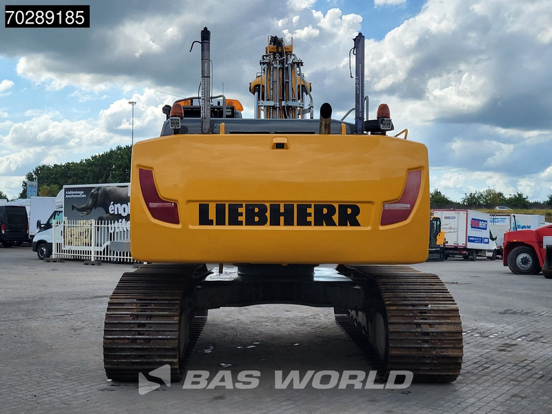 Liebherr R936 L C V - Lánctalpas kotró: 3 kép. Liebherr R936 L C V - Lánctalpas kotró: 3 kép.