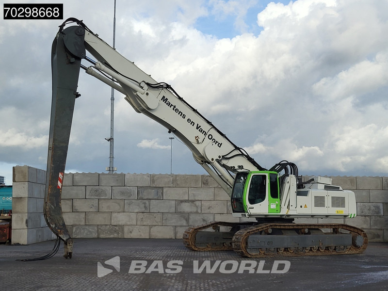 Liebherr R954 C EW - Hulladék kotró: 2 kép. Liebherr R954 C EW - Hulladék kotró: 2 kép.