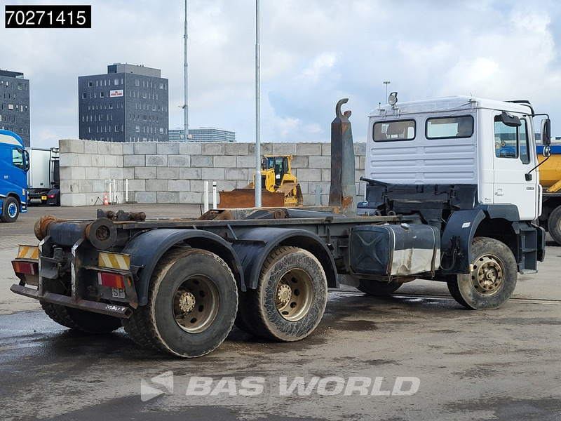 MAN 26.343 DFC 6X4 Steelsuspension Manual Euro 2 - Horgos rakodó teherautó: 5 kép. MAN 26.343 DFC 6X4 Steelsuspension Manual Euro 2 - Horgos rakodó teherautó: 5 kép.