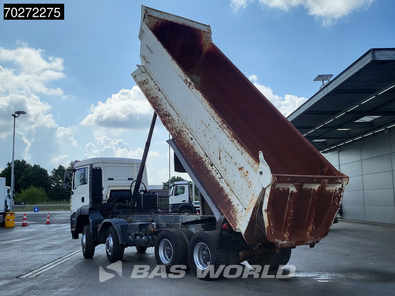 MAN TGA 41.430 8X6 23m3 Manual Big-Axle Steel suspension Euro 3 - Billenőplatós teherautó: 5 kép. MAN TGA 41.430 8X6 23m3 Manual Big-Axle Steel suspension Euro 3 - Billenőplatós teherautó: 5 kép.