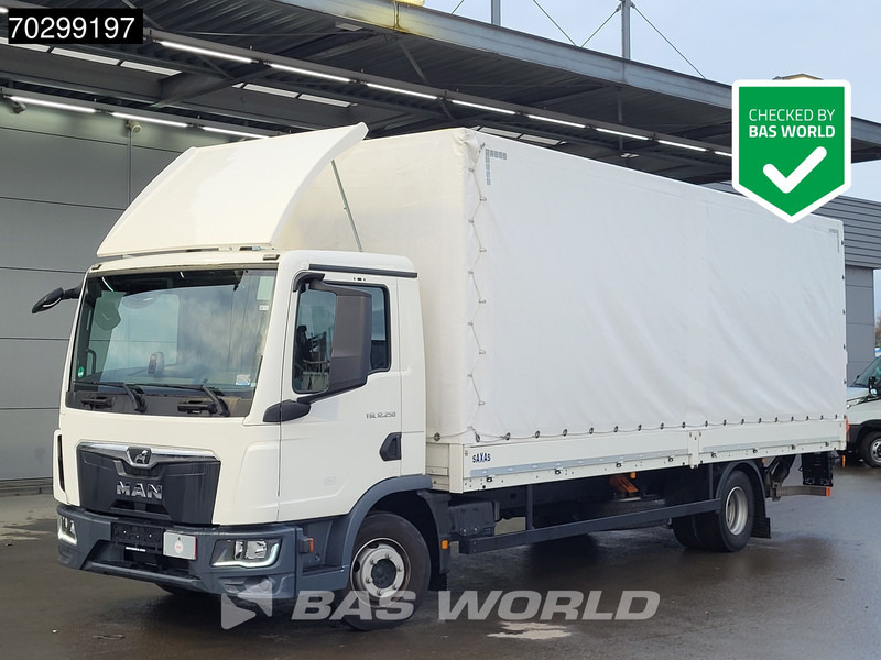 MAN TGL 12.250 4X2 12tonner 1500kg Ladebordwand Automatic Cruise Control Euro 6 - Ponyvás teherautó: 1 kép. MAN TGL 12.250 4X2 12tonner 1500kg Ladebordwand Automatic Cruise Control Euro 6 - Ponyvás teherautó: 1 kép.