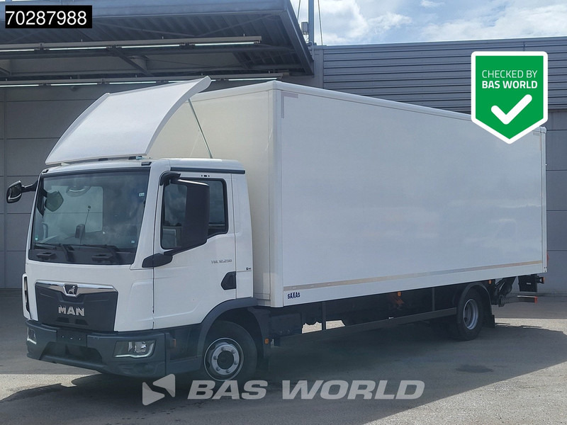 MAN TGL 12.250 4X2 12tonner Automatic 1500kg Tailgate Euro 6 - Dobozos felépítményű teherautó: 1 kép. MAN TGL 12.250 4X2 12tonner Automatic 1500kg Tailgate Euro 6 - Dobozos felépítményű teherautó: 1 kép.