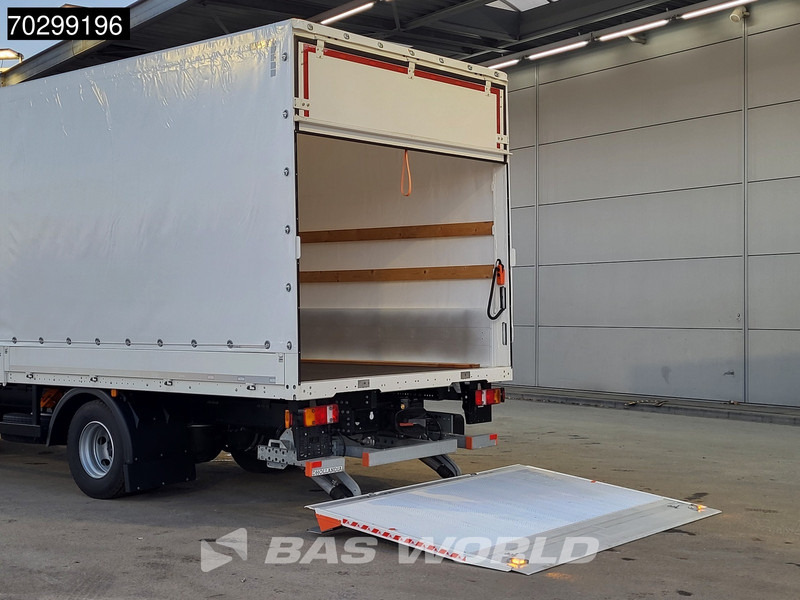 MAN TGL 12.250 4X2 LIKE NEW! 12tonner Curtainsider 1500kg Ladebordwand Euro 6 - Ponyvás teherautó: 3 kép. MAN TGL 12.250 4X2 LIKE NEW! 12tonner Curtainsider 1500kg Ladebordwand Euro 6 - Ponyvás teherautó: 3 kép.