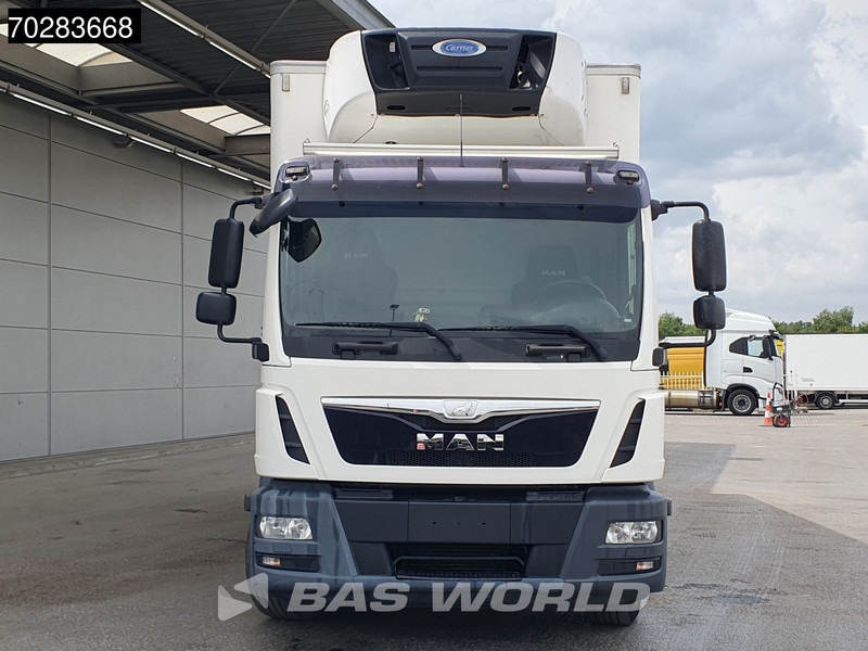 MAN TGM 15.250 4X2 Carrier Supra 850 Cooler Tailgate Euro 6 - Hűtős teherautó: 5 kép. MAN TGM 15.250 4X2 Carrier Supra 850 Cooler Tailgate Euro 6 - Hűtős teherautó: 5 kép.