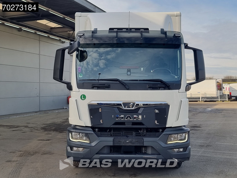 MAN TGM 15.290 4X2 15tonner Automatic Ladebordwand Euro 6 - Dobozos felépítményű teherautó: 5 kép. MAN TGM 15.290 4X2 15tonner Automatic Ladebordwand Euro 6 - Dobozos felépítményű teherautó: 5 kép.