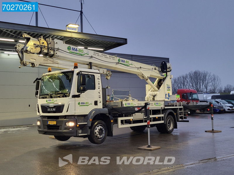 MAN TGM 18.250 4X2 44mtrs Böcker AK44/4000 Hubarbeitsbühne Manual Euro 6 - Darus autó: 2 kép. MAN TGM 18.250 4X2 44mtrs Böcker AK44/4000 Hubarbeitsbühne Manual Euro 6 - Darus autó: 2 kép.