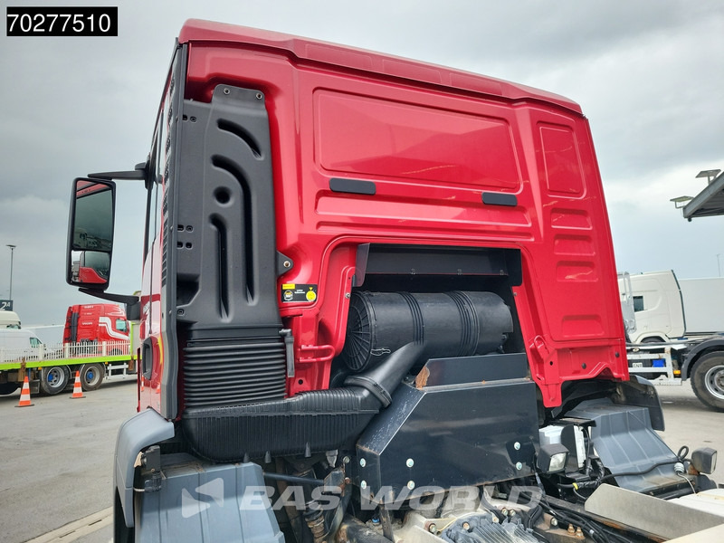MAN TGS 26.320 6X2 BDF ADR Lift+lenkasche Automatic Euro 6 - Cserefelépítményes teherautó: 3 kép. MAN TGS 26.320 6X2 BDF ADR Lift+lenkasche Automatic Euro 6 - Cserefelépítményes teherautó: 3 kép.