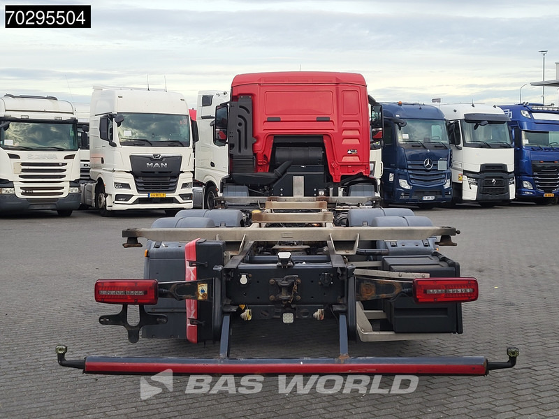 MAN TGS 26.320 TGS 6X2 ADR BDF Lift + Steering Axle Euro 6 - Cserefelépítményes teherautó: 3 kép. MAN TGS 26.320 TGS 6X2 ADR BDF Lift + Steering Axle Euro 6 - Cserefelépítményes teherautó: 3 kép.