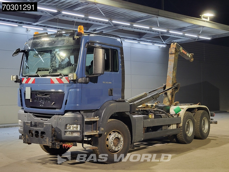 MAN TGS 26.400 6X4 Hiab XR21S56 Containersystem Automatic Euro 5 - Horgos rakodó teherautó: 3 kép. MAN TGS 26.400 6X4 Hiab XR21S56 Containersystem Automatic Euro 5 - Horgos rakodó teherautó: 3 kép.