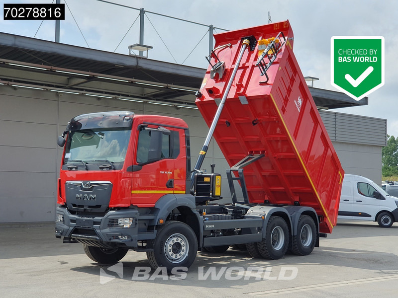 MAN TGS 33.400 6X4 NEW! 16m3 Wielton tipper Manual Body heating Big-Axle Euro 5 - Billenőplatós teherautó: 1 kép. MAN TGS 33.400 6X4 NEW! 16m3 Wielton tipper Manual Body heating Big-Axle Euro 5 - Billenőplatós teherautó: 1 kép.