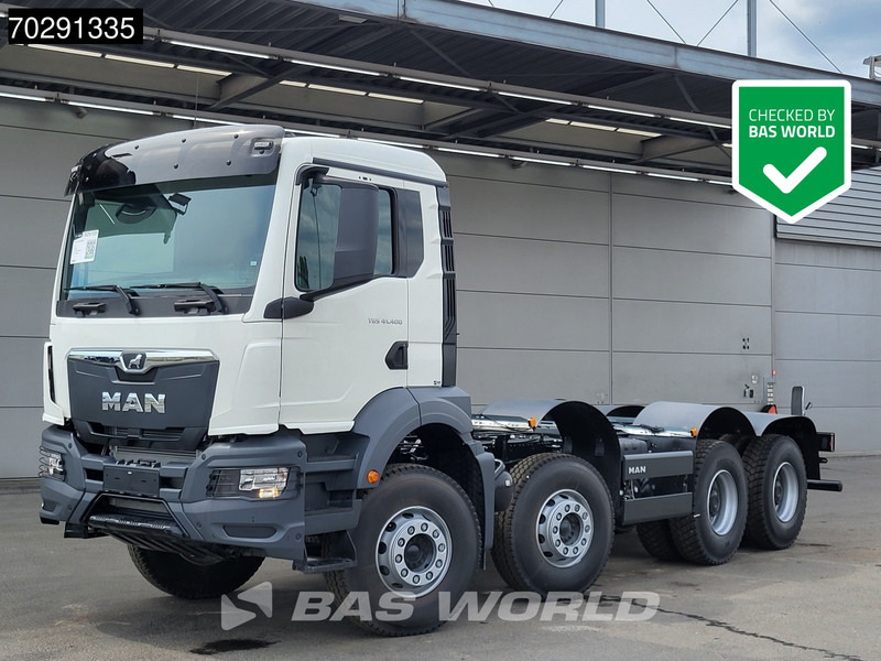MAN TGS 41.400 8X4 New 8x4 chassis Engine PTO Steelsuspension Big-Axle Manual Euro 2 - Alvaz teherautó: 1 kép. MAN TGS 41.400 8X4 New 8x4 chassis Engine PTO Steelsuspension Big-Axle Manual Euro 2 - Alvaz teherautó: 1 kép.