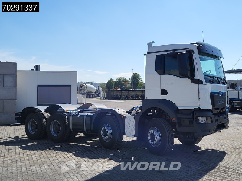 MAN TGS 41.400 8X4 New! Steelsuspension Big-Axle Manual Euro 2 - Alvaz teherautó: 3 kép. MAN TGS 41.400 8X4 New! Steelsuspension Big-Axle Manual Euro 2 - Alvaz teherautó: 3 kép.